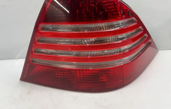 Rear/tail lights