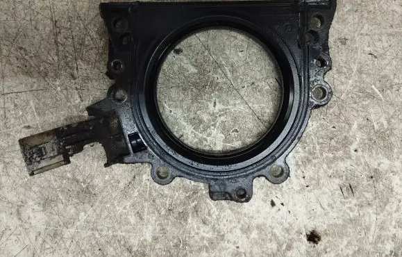 Volkswagen Touran I Crankshaft Holder BLS454640
