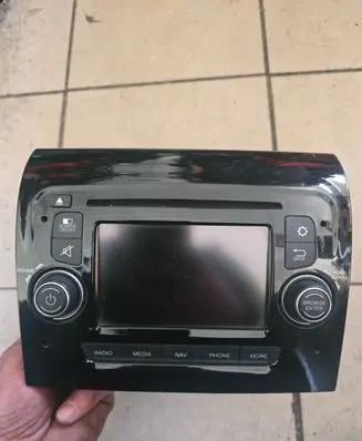 Peugeot Boxer Radio/CD/DVD/GPS head unit 10R036626 A2C5952600 07355857930