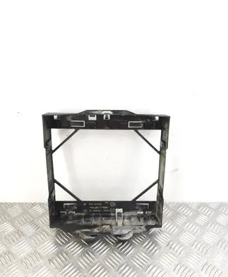 BMW 7 F01 F02 F03 F04 Radiator mount bracket 7572543 7572542