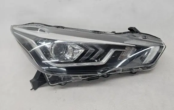 Nissan Micra K14 Headlight/headlamp 26010-5FA2A