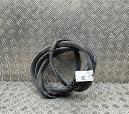 Opel Vivaro Rubber seal front door (on door) 9806514880