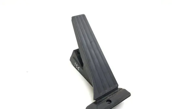 BMW 5 GT F07 Accelerator throttle pedal 6789998