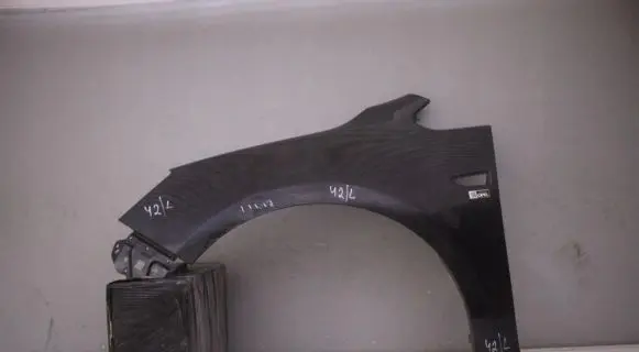 Opel Astra J Fender mounting bracket NJIRHBRSCJHRGJ