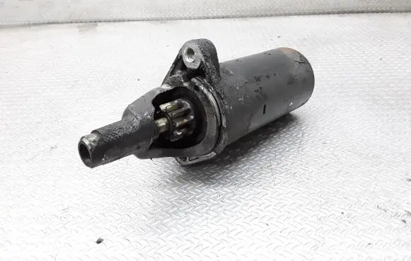 Audi A6 S6 C5 4B Starter motor 0001109021