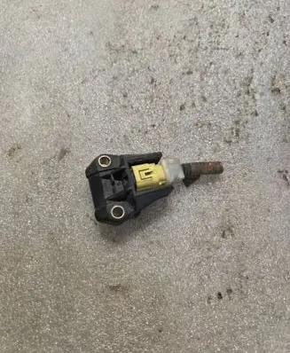 Toyota RAV 4 (XA20) Airbag deployment crash/impact sensor 8917345050