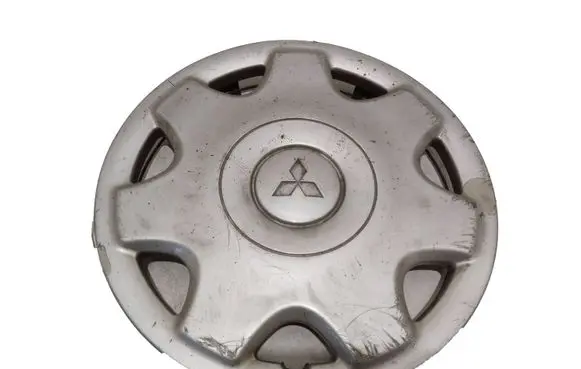 Mitsubishi Carisma R14 wheel hub/cap/trim 65004 72107