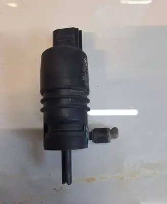 BMW X5 E70 Windscreen/windshield washer pump 6934160 10833217 3095102