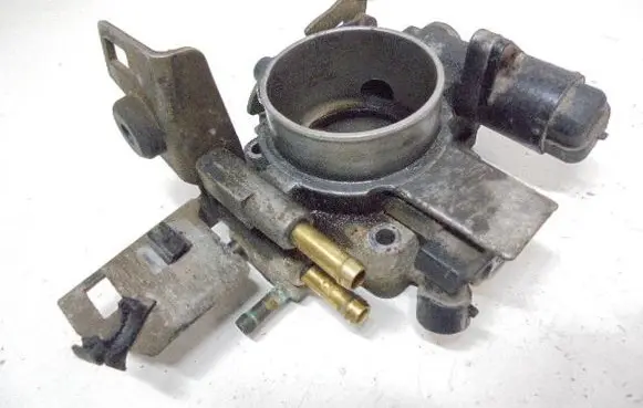 Opel Vectra B Electric throttle body valve 90529710