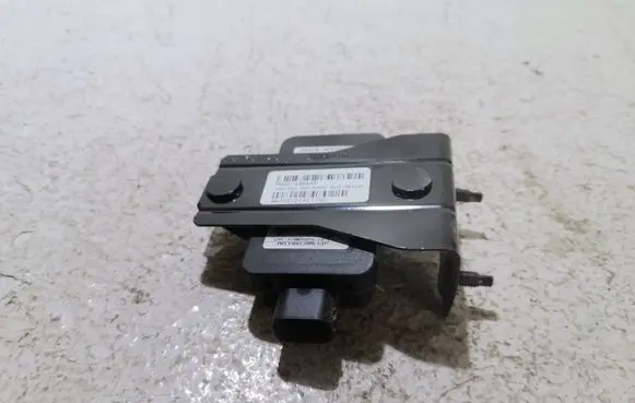 Dodge Challenger Tire pressure control unit P68214806AF 06733121811162