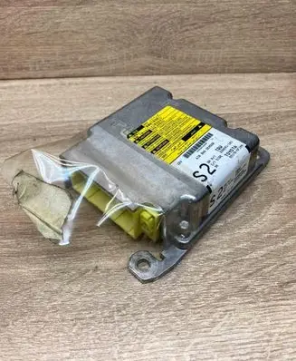 Toyota Verso Airbag control unit/module 891700F100 220591101