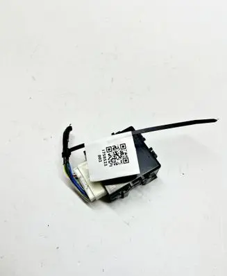 Toyota RAV 4 (XA40) Window control relay 8594042030 4230002080