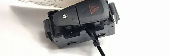 Dacia Dokker Hazard light switch