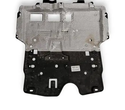 Opel Mokka B Engine splash shield/under tray 9824226480