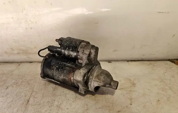 Toyota Avensis T250 Starter motor