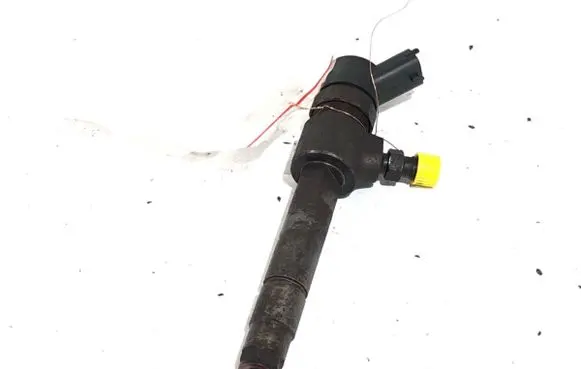 Opel Vectra C Fuel injectors set 0445110165