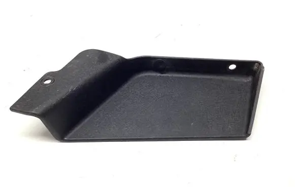 Foot area side trim