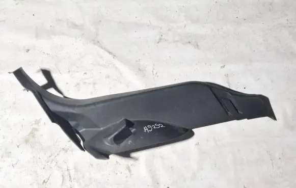 Opel Astra H Other trunk/boot trim element 332004790 24464187