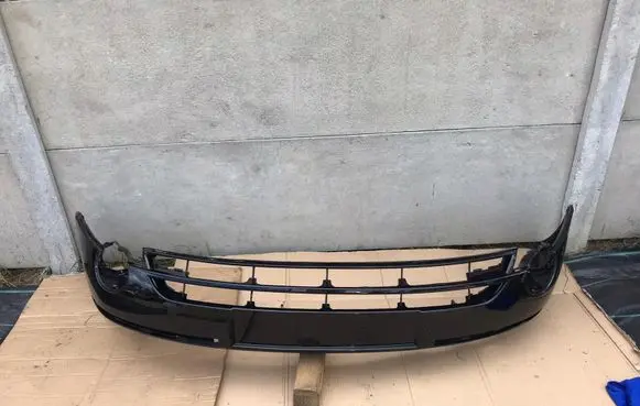 Ford Mondeo Mk III Front bumper Z619