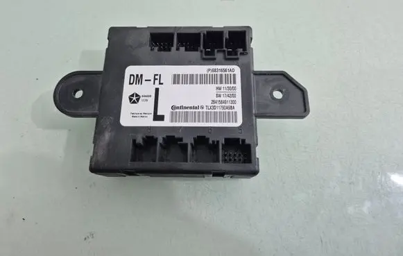 Chrysler Pacifica Door control unit/module 68316561AD