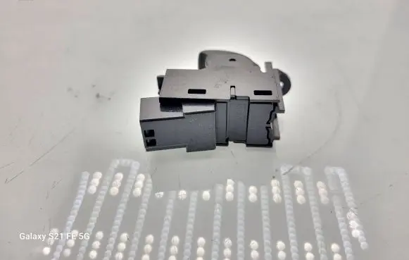 Volvo V40 Electric window control switch 31334569