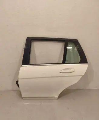 Mercedes-Benz C W204 Rear door 5587