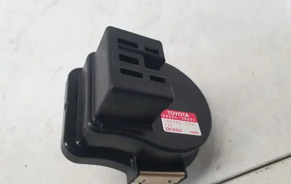 Rear air suspension level height sensor