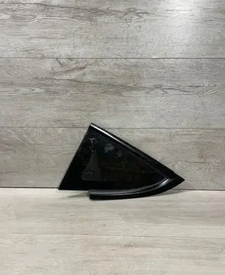 Tesla Model 3 Rear vent window glass 151497800