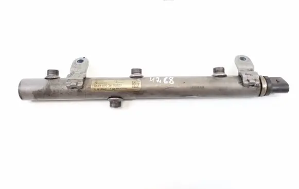Mercedes-Benz CLS C218 X218 Fuel main line pipe A6420703095