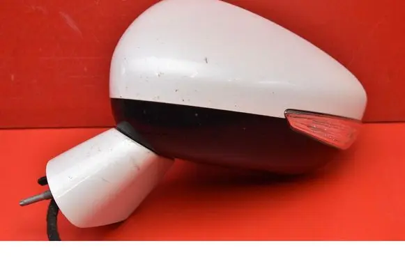Citroen DS5 Front door electric wing mirror 0210077