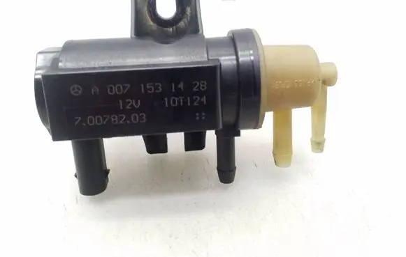 Vacuum valve