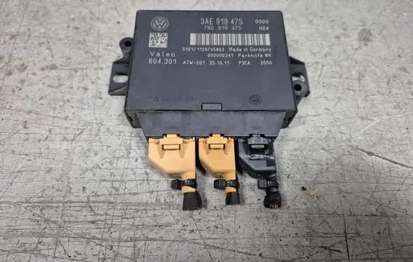 Volkswagen PASSAT B7 Parking PDC control unit/module 3AE919475