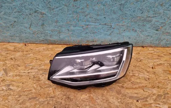 Volkswagen Transporter - Caravelle T6 Headlight/headlamp 7E1941035A
