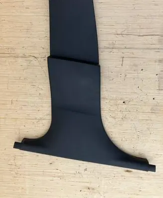 BMW 5 E60 E61 (B) pillar trim (bottom) 7027089 52850610