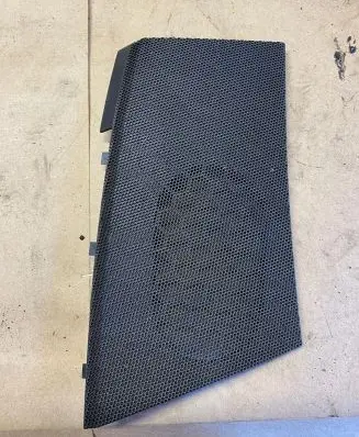 Volkswagen Transporter - Caravelle T5 Side speaker trim/cover 7H0857228A P0078059