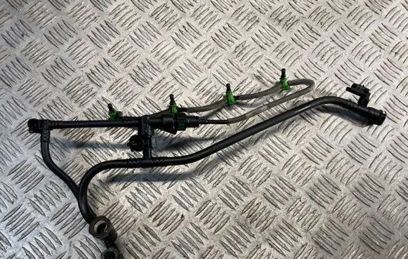 Ford Fiesta Coolant pipe/hose 