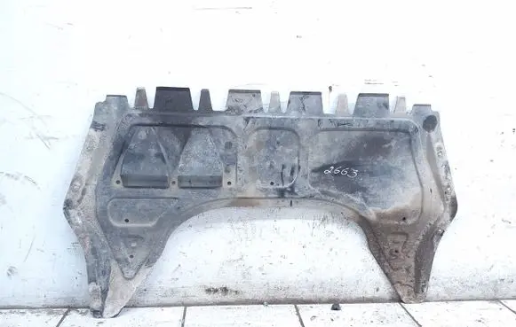 Volkswagen Golf Plus Engine splash shield/under tray 1K0825237J