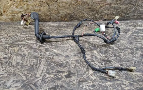 Subaru SVX Front door wiring loom 81821PA100