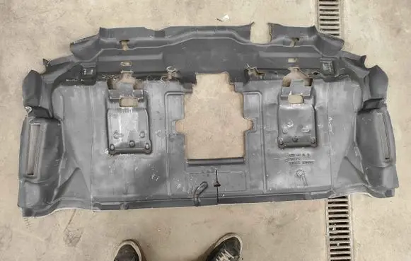 Mercedes-Benz S W222 Rear sound insulation a2226820410
