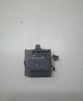 Mercedes-Benz C W204 Door control unit/module A2048702226 A2044421732 A2048200426