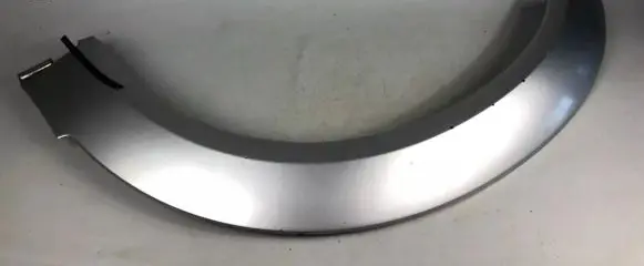Subaru Outback Front arch trim 