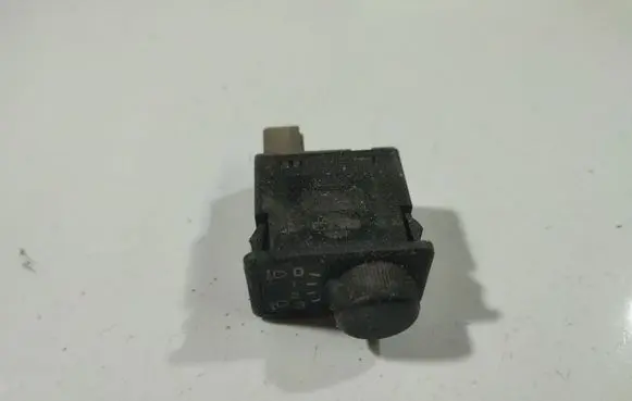 Headlight level height control switch