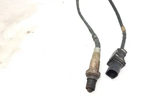 Volkswagen Transporter - Caravelle T5 Lambda probe sensor 03L906262P 0281004180