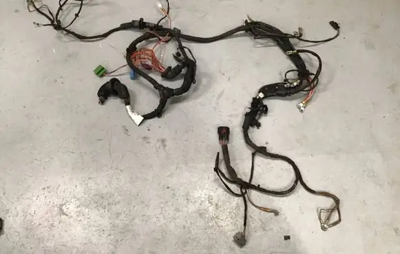 Mercedes-Benz E W213 Engine installation wiring loom