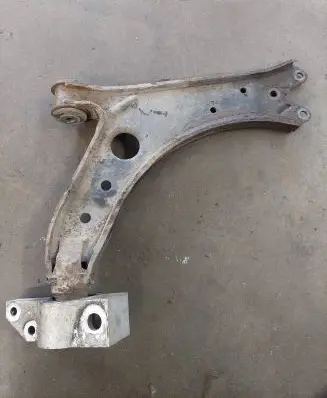 Volkswagen Golf Plus Front lower control arm/wishbone 1k0407190e