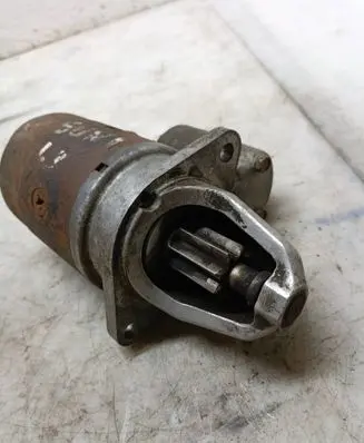 Nissan Sunny Starter motor 23300 M6200 S114216