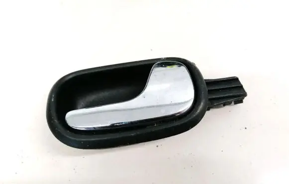 Audi A4 S4 B5 8D Rear door interior handle 8D0839020