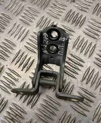 Nissan Juke I F15 Front door upper hinge 