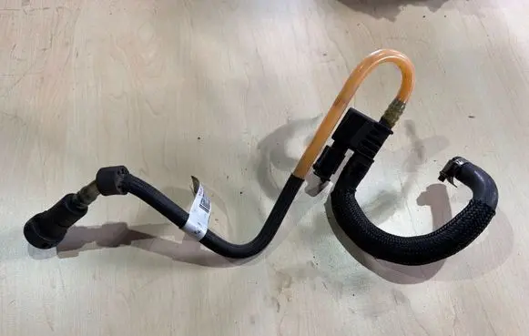BMW 3 E90 E91 Fuel line pipe 7802243