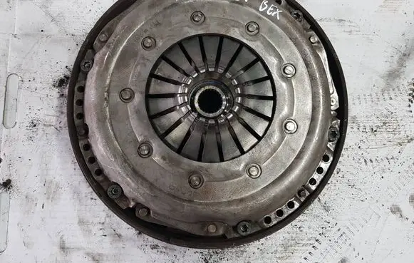 Audi A4 S4 B6 8E 8H Dual mass flywheel 